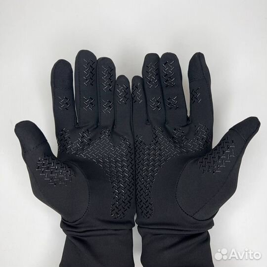 Перчатки Nike