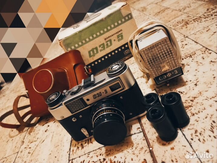 Фотоаппарат фэд 5 и камера Кварц 2м СССР
