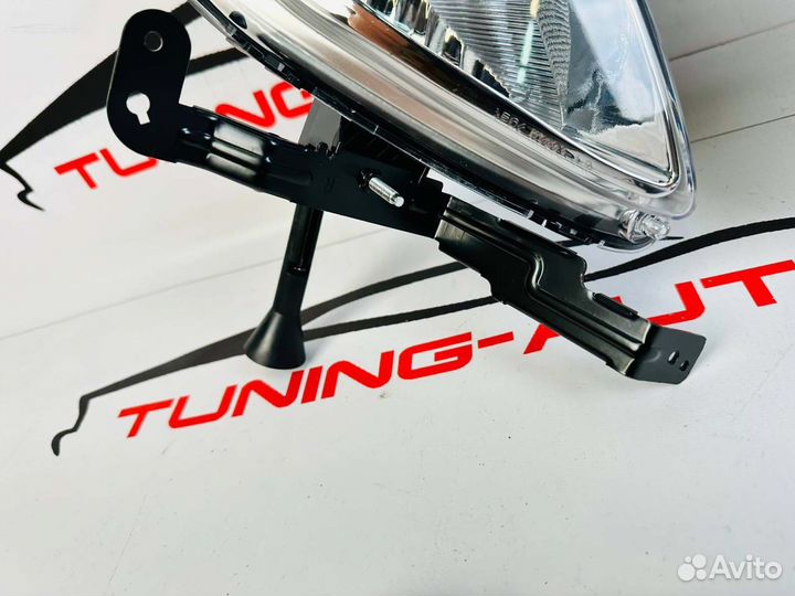 Противотуманные фары Hyundai Elantra O9421