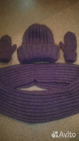 Комплект вязаный тёплый: шапка, шарф и варежки