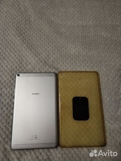 Планшет Huawei mediapad t3