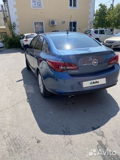 Opel Astra 1.4 AT, 2014, 165 000 км