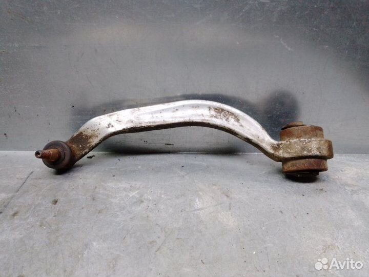 Рычаг передний нижний левый задний Volkswagen