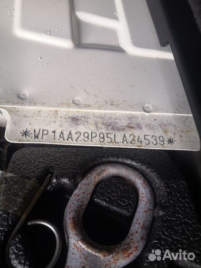 Телевизор Porshe Cayenne 9PA