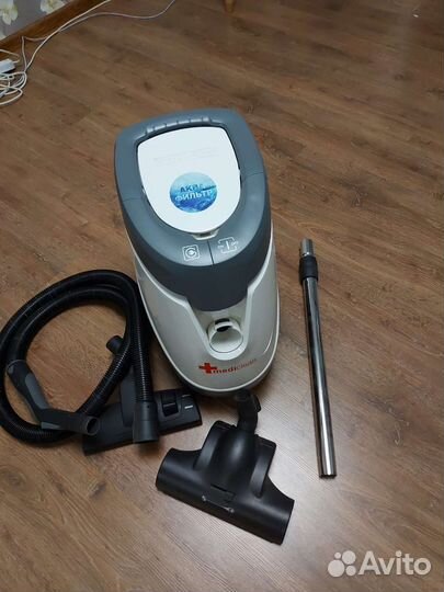 Моющий пылесос Karcher