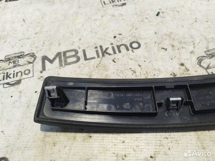 Накладка торпедо Mercedes W221 Rest