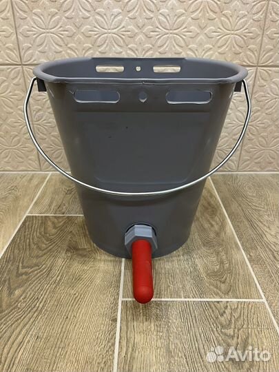 Ведро для поения телят 8 л