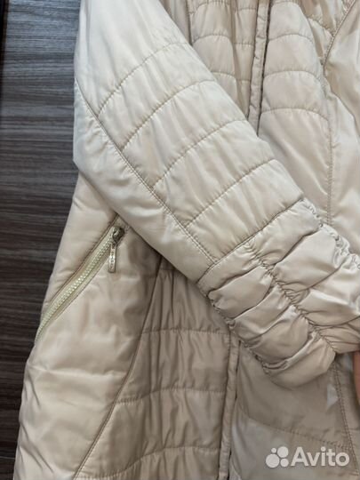Пуховик женский демисезонный