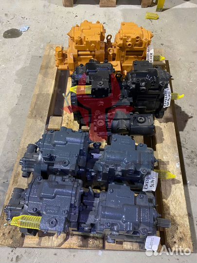 Гидравлический насос Hyundai R200W-7 31N6-15010