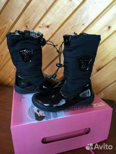 Сапожки для девочки