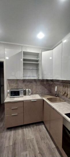 2-к. квартира, 40 м², 16/22 эт.