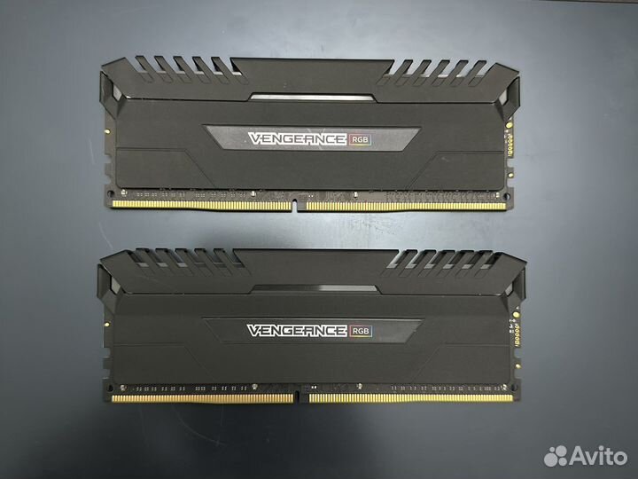 Оперативная память Corsair ddr4 8Gb 2933