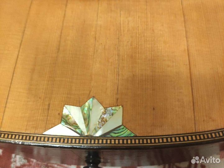 Гитара двухгрифная