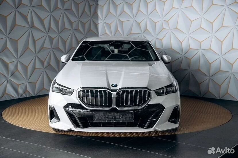 BMW 5 серия 2.0 AT, 2023, 50 км