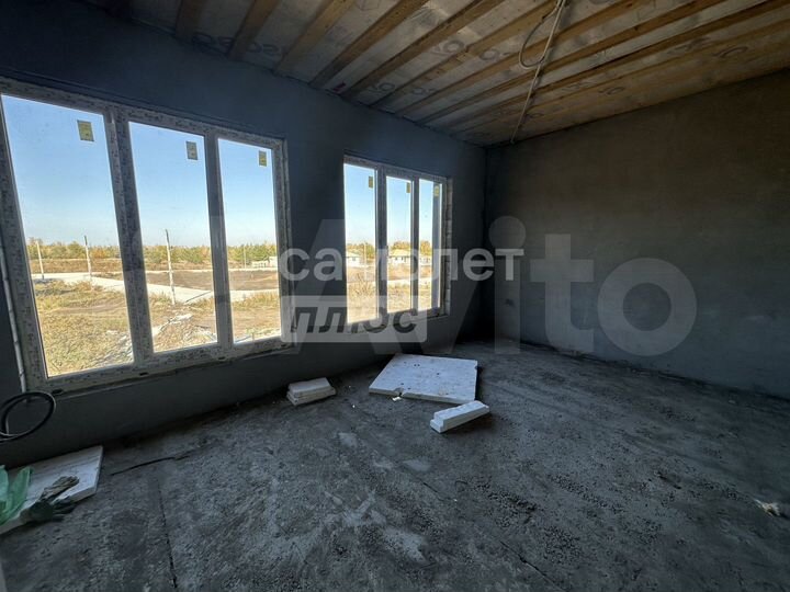 Дом 220 м² на участке 7 сот.