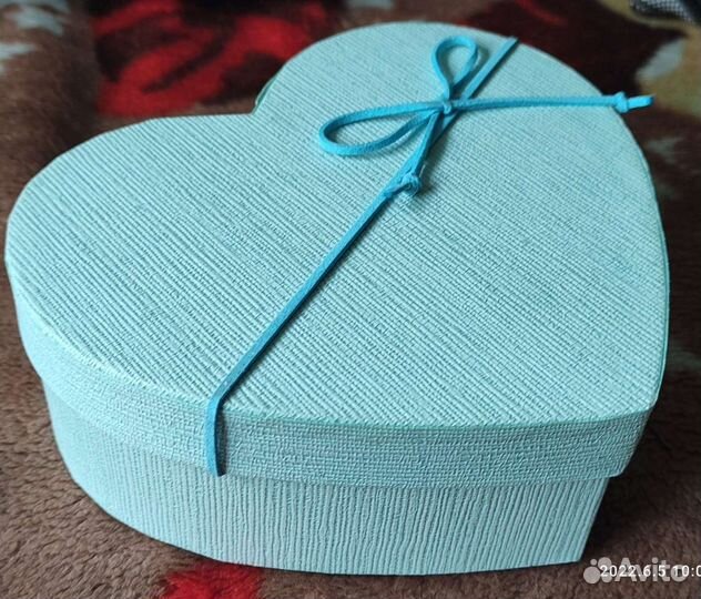 Подарочная коробка в виде сердца