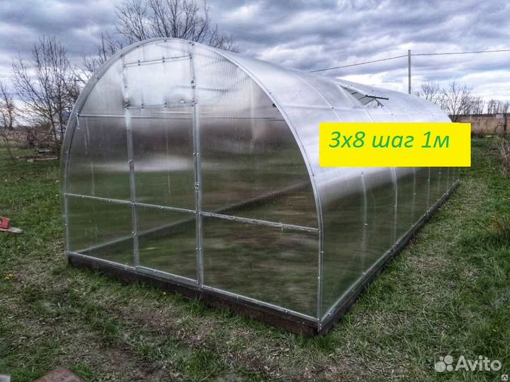 Теплица с поликарбонатом