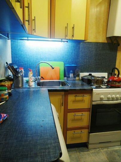 2-к. квартира, 44 м², 1/4 эт.