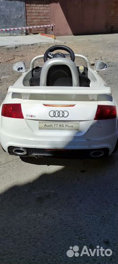 Детский электромобиль Audi