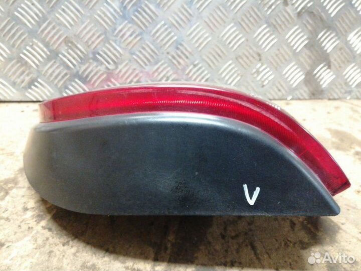 Фонарь задний левый Renault Megane 1 хэтчбэк K4J