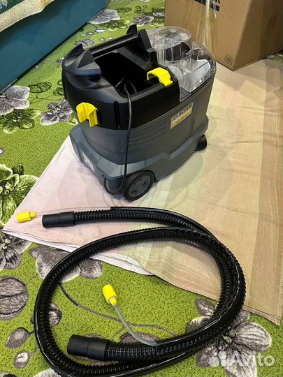 Karcher Puzzi 8/1