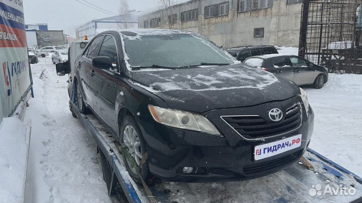 Накладка переднего крыла правого Toyota Camry (XV4