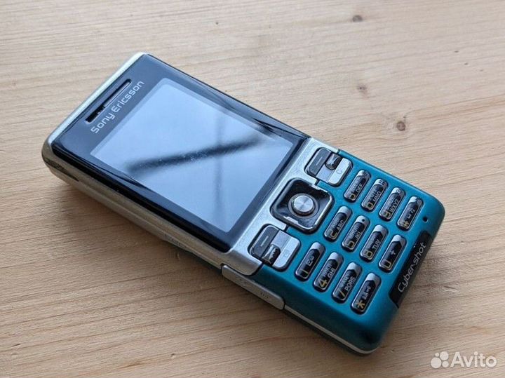 Sony Ericsson C702