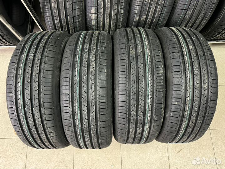 Tracmax X-Privilo TX5 205/70 R15 124