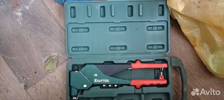 Заклепочник