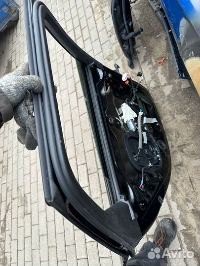Дверь задняя левая Audi A6 C8 универсал 2020