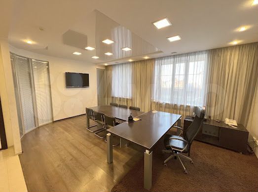 Офис, 234.6 м²