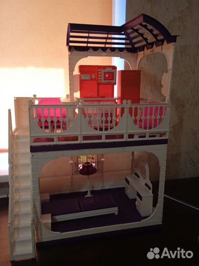 Домик кукольный