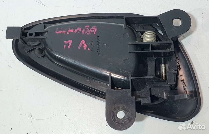 Ручка двери внутренняя левая Chevrolet Niva