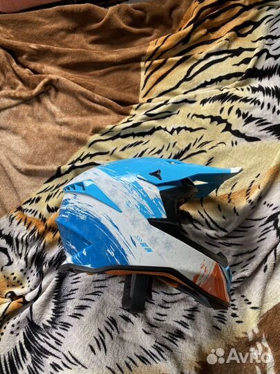 Кроссовый шлем