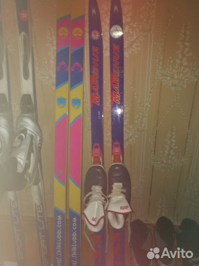 Лыжи беговые пластиковые с ботинками