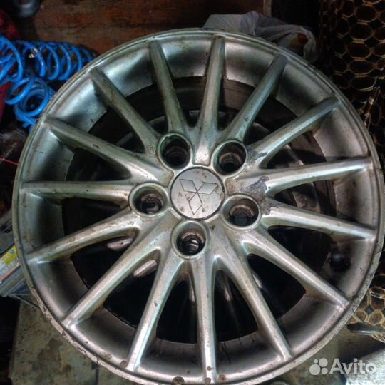 Литые диски r15 5x114 3 бу