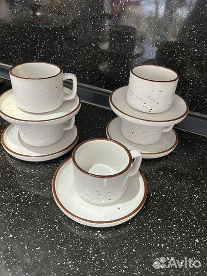 Чашки, блюдца, бокалы