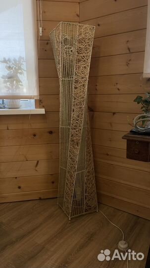 Лампа напольная