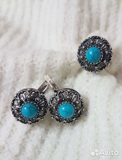 Серебряный комплект кольцо и серьги