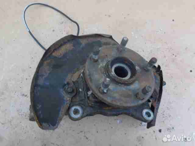 Кулак поворотный правый Subaru Tribeca WX