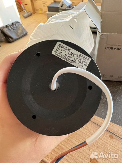 Спот на потолок черный