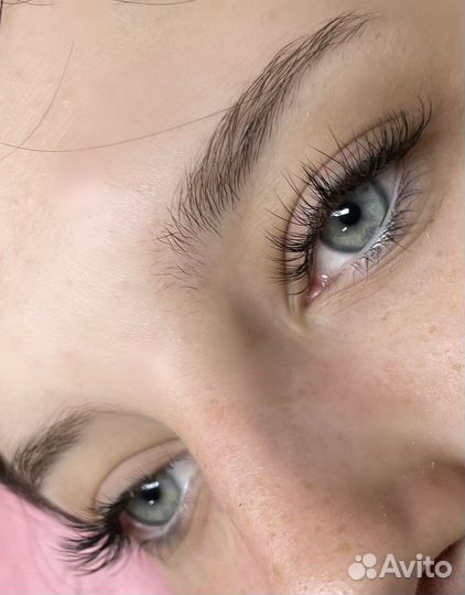 Наращивание ресниц