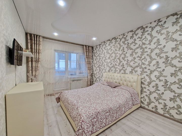 3-к. квартира, 65 м², 10/16 эт.