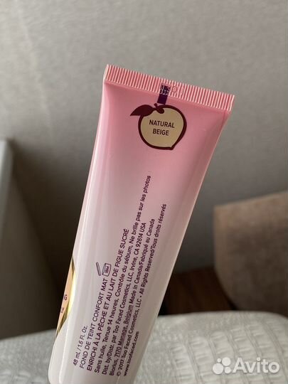 Тональная основа Too Faced Peach Perfect