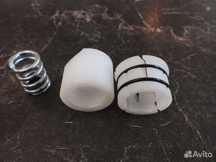 Тойота Сиента ремкомплект рулевой рейки