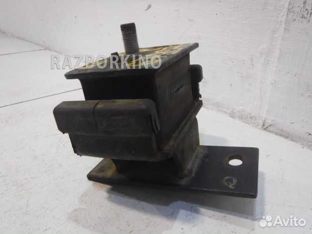 Опора двигателя Исузу NQR 1