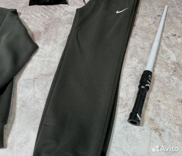 Спортивные костюмы Nike