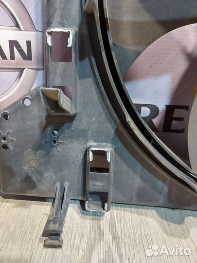 Вентилятор радиатора охлаждения двигателя диффузор