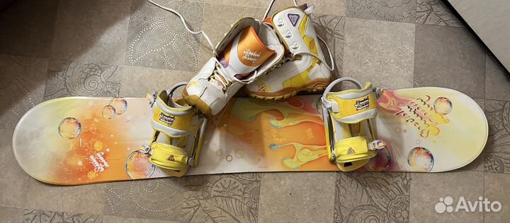 Сноуборд женский комплект