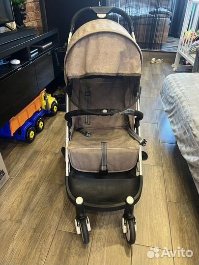 Прогулочная коляска Yoya